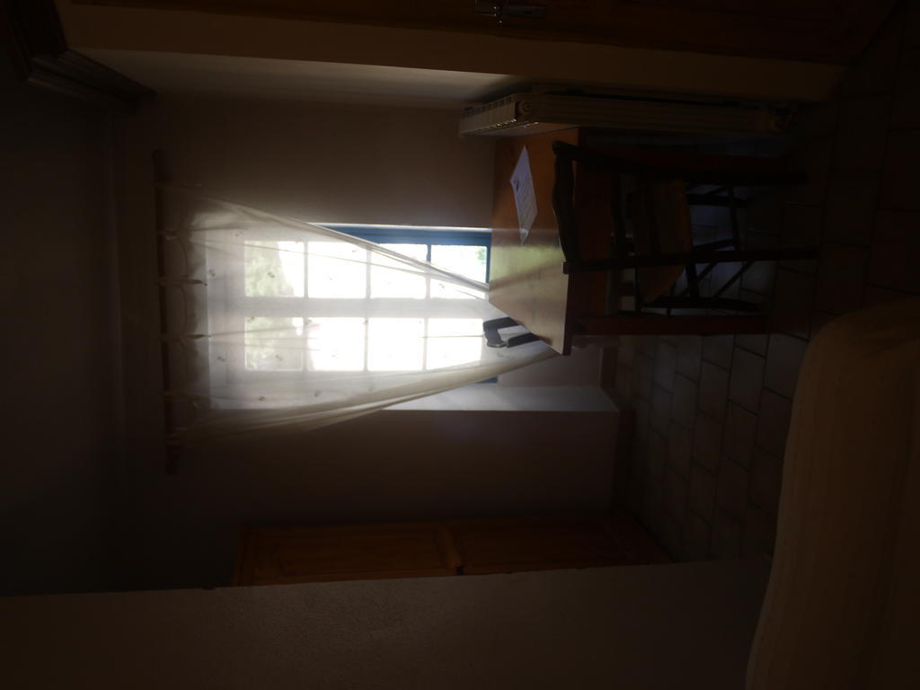Auberge Des Seguins Buoux Room photo