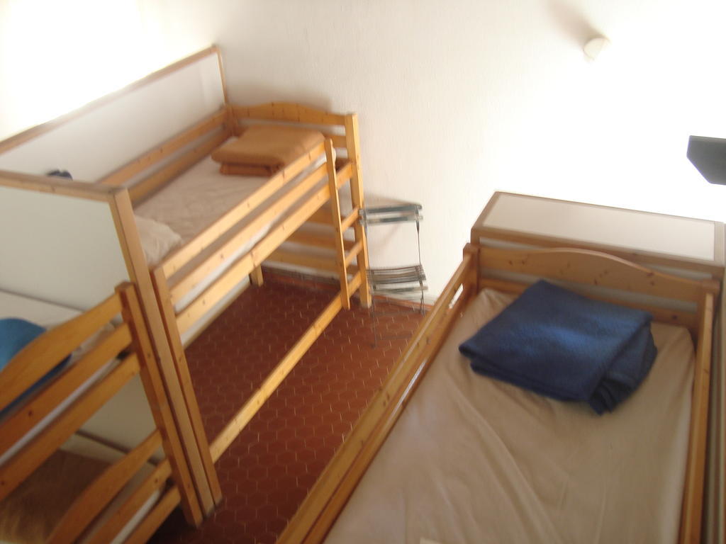 Auberge Des Seguins Buoux Room photo